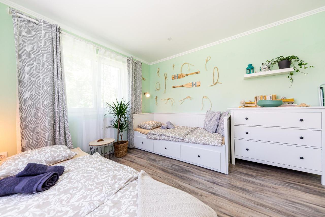 Berrybay Holidayhome Balatonkeresztúr 외부 사진